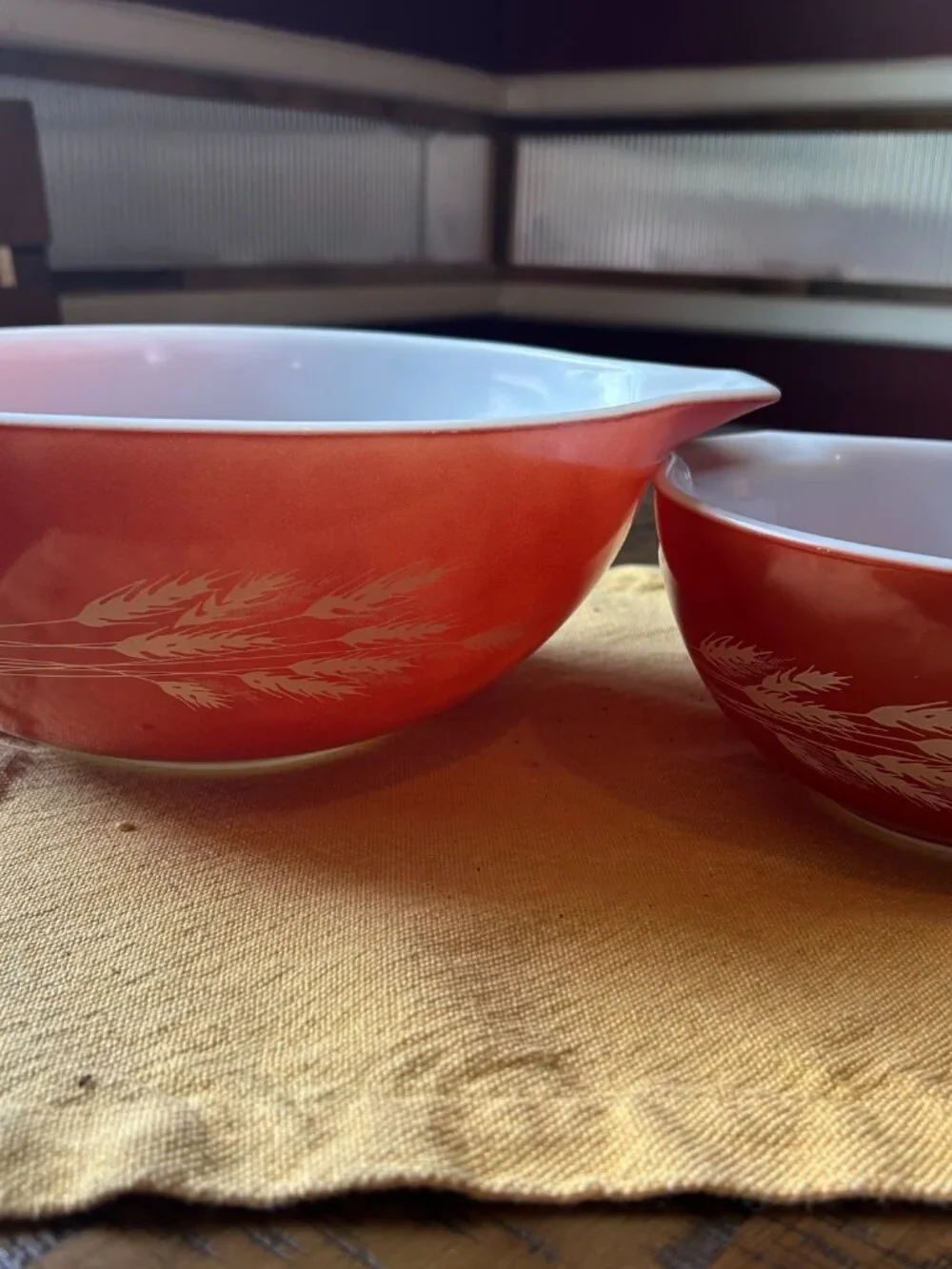 Pyrex bowls set    